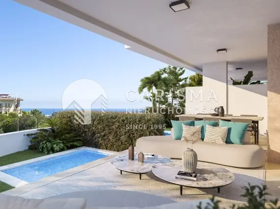 (8) Luksusowe apartamenty i biźniaki w Esteponie na Costa del Sol