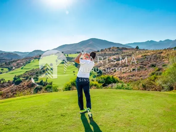 (9) Nowoczesna willa przy polu golfowym La Cala Golf