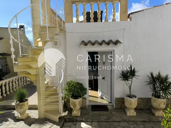 Bungalow z widokami w Moraira 2