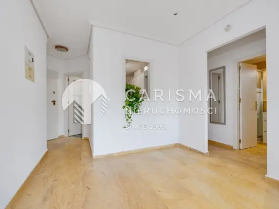 (6) Apartament na sprzedaż – tylko 200 metrów od morza w Cabo Roig