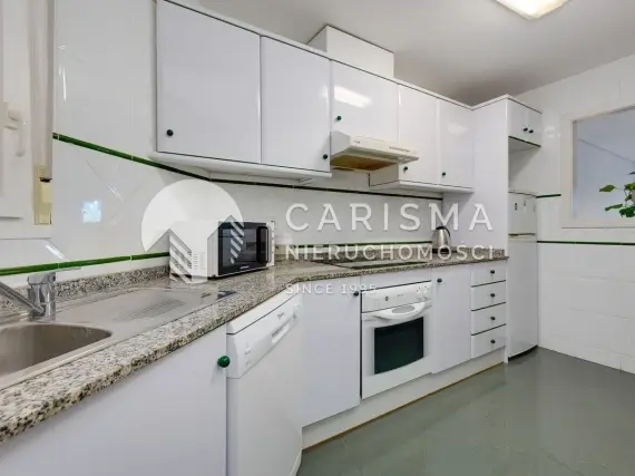 (12) Apartament na sprzedaż – tylko 200 metrów od morza w Cabo Roig