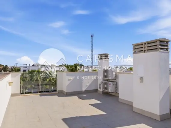 (23) Villa Punta Prima Tindra na sprzedaż basen garaż taras 600 m od morza Costa Blanca
