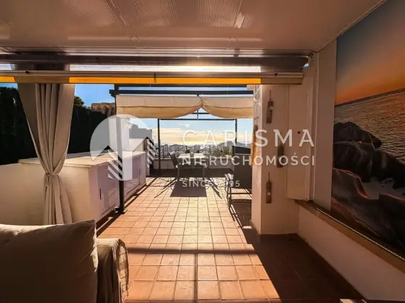 (8) Dom szeregowy 160 m² Golf Bahía Finestrat widok na morze taras dachowy parking wspólny basen