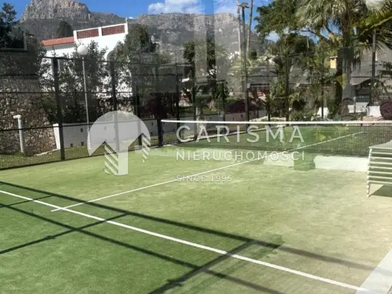 (39) Penthouse z widokiem na morze, basenem i miejscem parkingowym – La Manzanera, Calpe