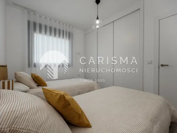 (11) Apartament inwestycyjny z licencją turystyczną – Villajoyosa, Costa Blanca
