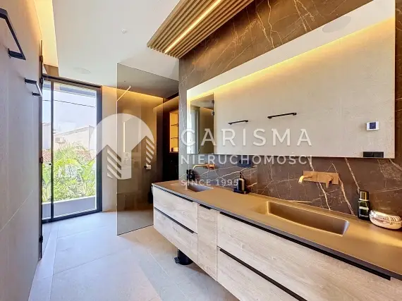 (29) Luksusowa willa w minimalistycznym stylu z widokiem na morze – Calpe, Costa Blanca