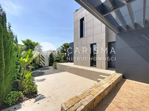 (52) Luksusowa willa w minimalistycznym stylu z widokiem na morze – Calpe, Costa Blanca