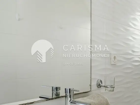(19) Nowoczesny apartament w Orihuela Costa z tarasem, basenem i wyposażeniem, La Zenia