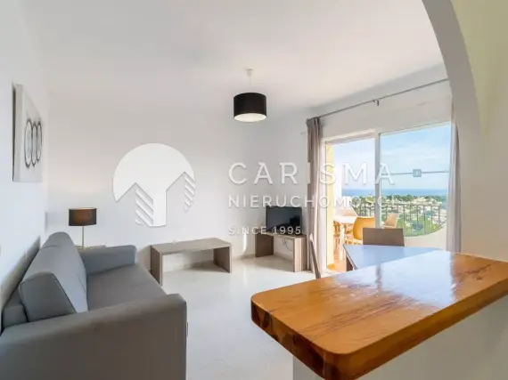 (9) Bungalow z prywatnym tarasem w Calpe na Costa Blanca – inwestycja i wypoczynek