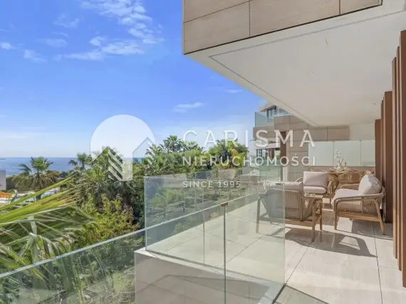 Luksusowy apartament z widokiem na morze, w pierwszej linii brzegowej, Estepona, Costa del Sol 1