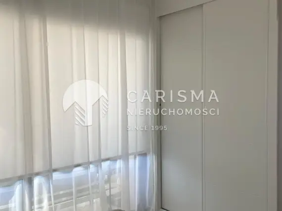 (22) Nowoczesny apartament w Villamartin | Taras dachowy | Prywatne miejsce w garażu | 3 baseny | Korty