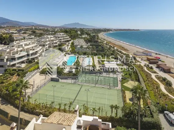 (22) Piękny i nowoczesny apartament w pierwszej linii brzegowej, Estepona