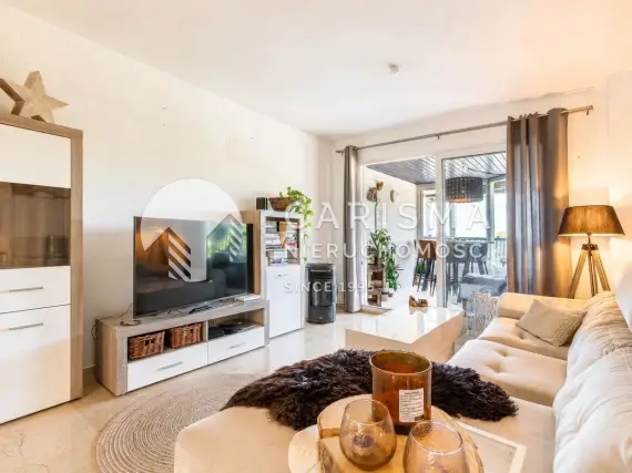 (18) Apartament na sprzedaż w sercu Morairy – 100 m od morza