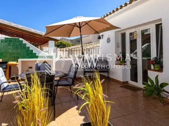 (8) Wyjątkowy bungalow 500 m od plaży El Portet w Moraira
