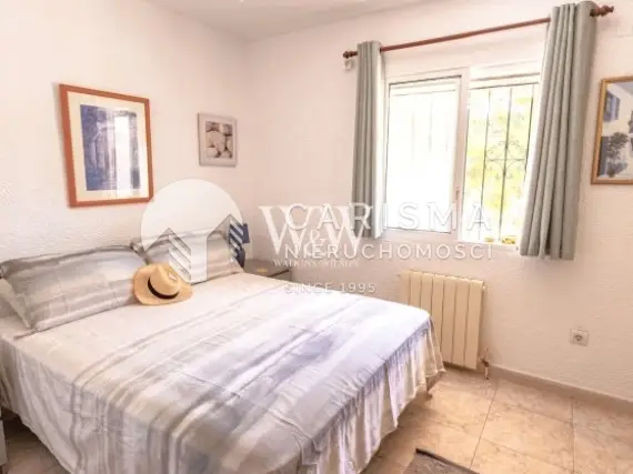 (24) Wyjątkowy bungalow 500 m od plaży El Portet w Moraira