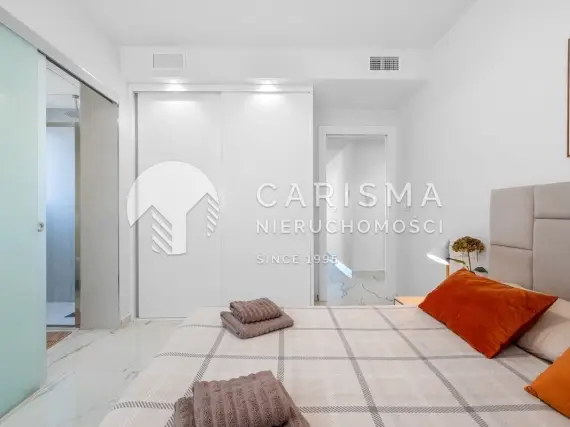 (20) Nowoczesny apartament 78 m² z dużym tarasem w Playa Flamenca, Orihuela Costa