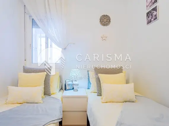 (21) Penthouse w La Ciñuelica, Punta Prima z prywatnym tarasem dachowym i jacuzzi