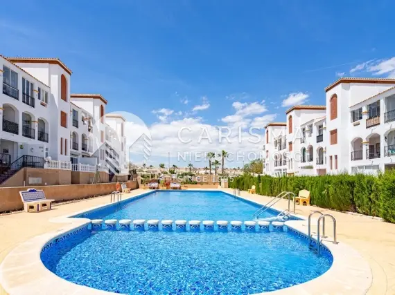 (36) Penthouse w La Ciñuelica, Punta Prima z prywatnym tarasem dachowym i jacuzzi