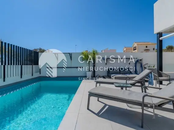 (37) Willa z prywatnym basenem 750 m od plaży w Guardamar del Segura, Costa Blanca