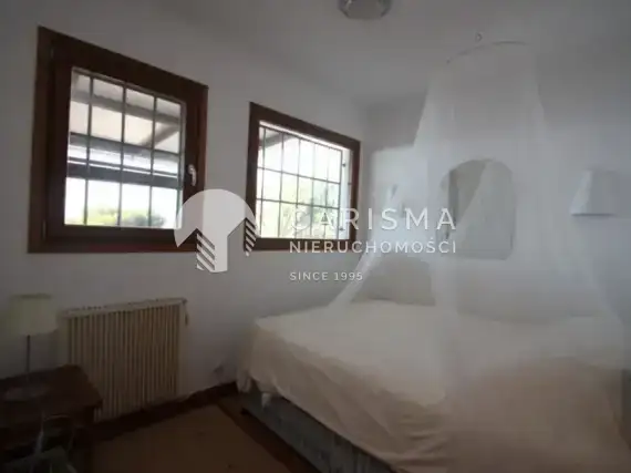 (12) Przestronna willa w Moraira z widokiem na morze