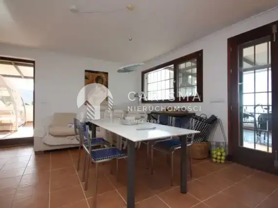 (13) Przestronna willa w Moraira z widokiem na morze